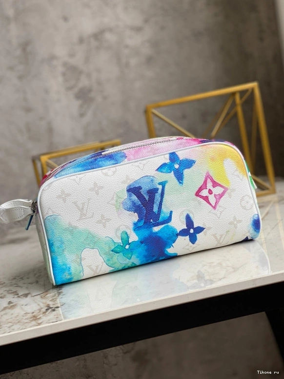 Affordable VUITTON LOUIS TOILET DOPP POUCH 0722